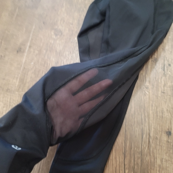 Lululemon leggings - Picture 3 of 4